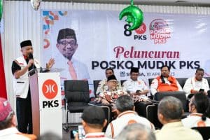 PKS Resmikan Posko Mudik Gratis Nasional